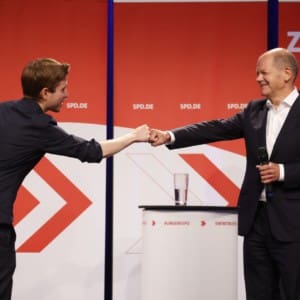 Kevin Kühnert, Olaf Scholz, SPD, Germany, elections